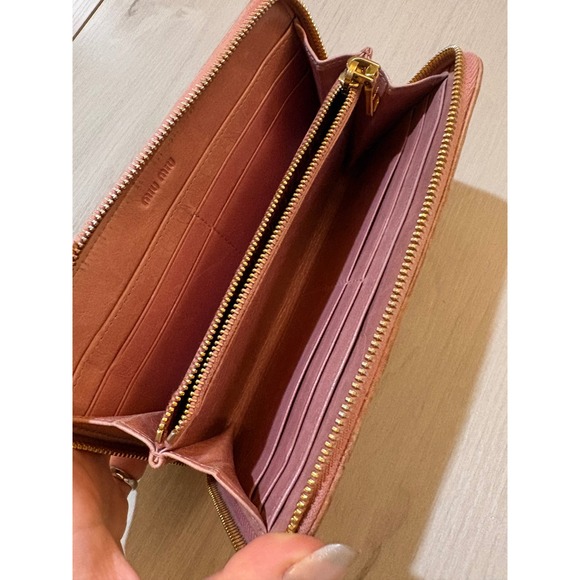 Miu Miu Pink Matelasse Leather Zip Around Wallet - Picture 10 of 16